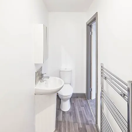 Apartment Host & - Clarendon